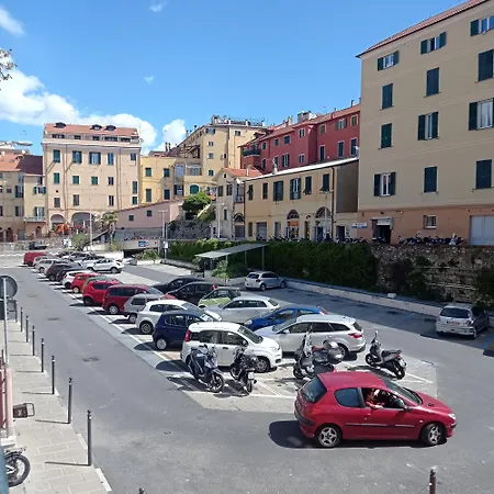 Guest house Da Enzo Centro A 5 Minuti A Piedi Dal Mare *