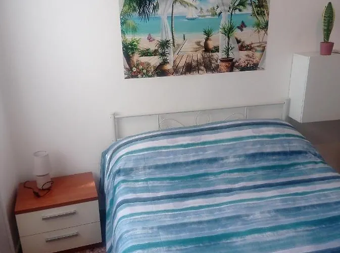 Da Enzo Centro A 5 Minuti A Piedi Dal Mare Πανσιόν Imperia