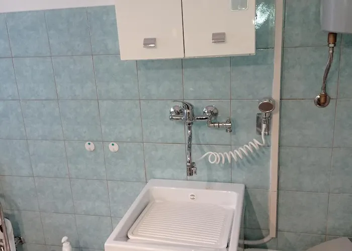 Πανσιόν Da Enzo Centro A 5 Minuti A Piedi Dal Mare