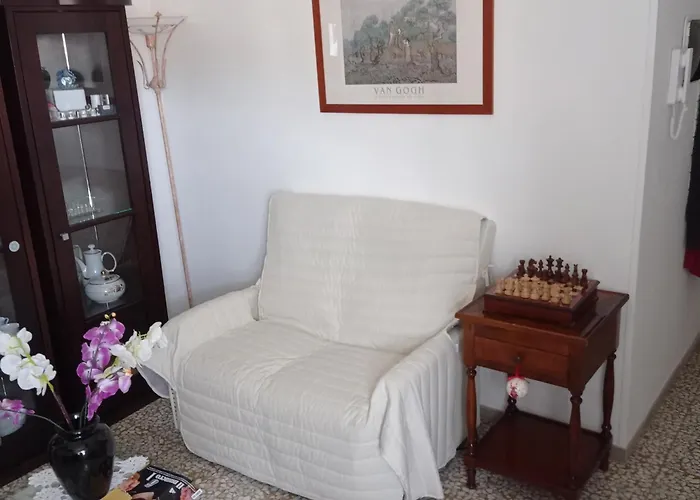 Da Enzo Centro A 5 Minuti A Piedi Dal Mare Πανσιόν